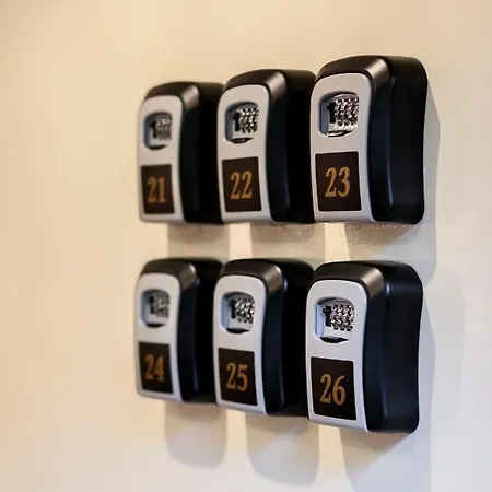 Story Self Check-in Hotel 3*